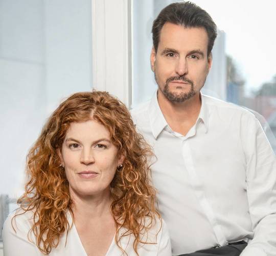 Die Sopranistin Sandra Röddiger und Altsolist Robert Crowe